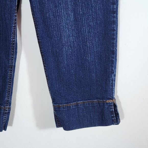 Gloria Vanderbilt Capri Jeans Size 8 Dark Wash Capri Denim - Picture 4 of 9